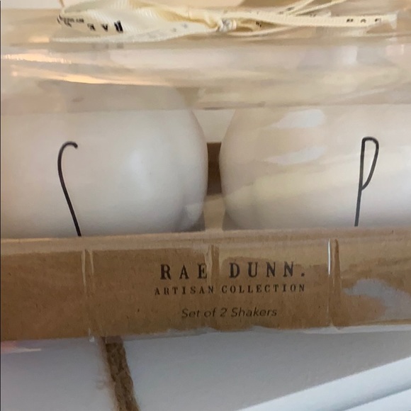 Rae Dunn Pumpkin Salt & Pepper Shakers - Picture 2 of 3